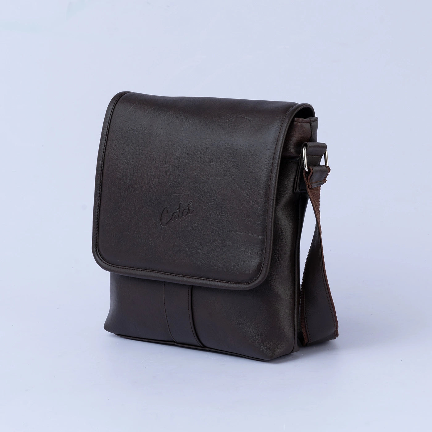 Cater Medium Sling Bag – Covered Flap | 2L