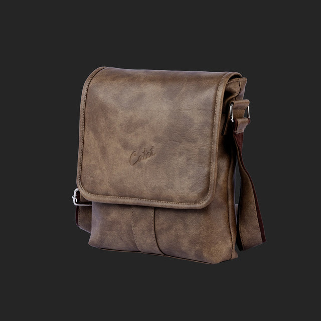 Cater Medium Sling Bag – Covered Flap | 2L