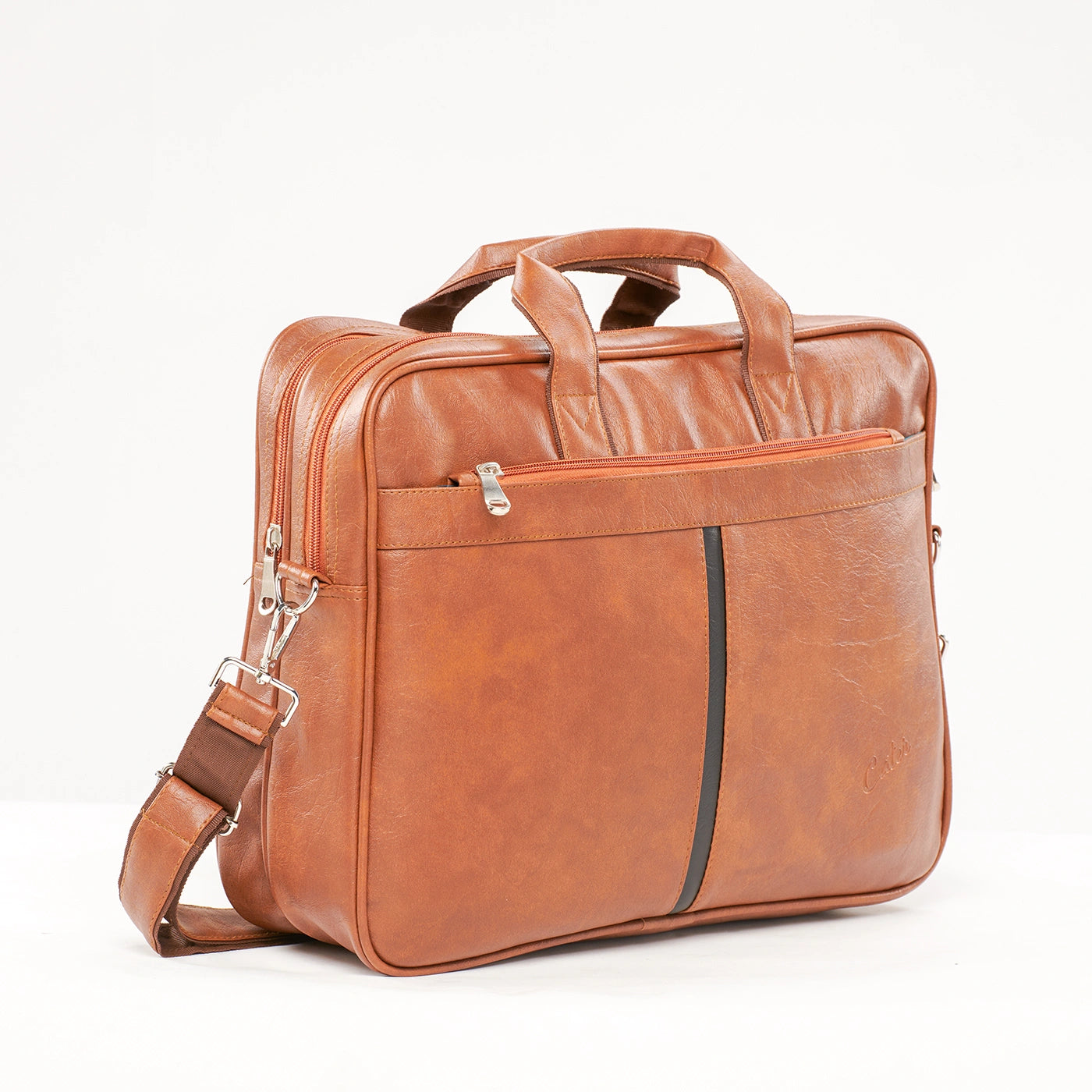 Cater Grace Plus Laptop Messenger Bag | 16L